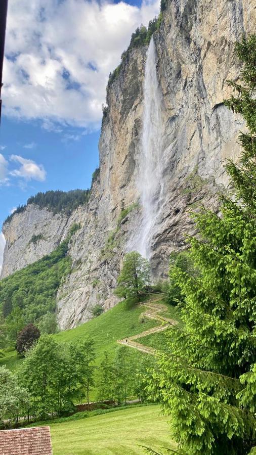 Breathtaking Waterfall Apartment Nr.2 Lauterbrunnen Bagian luar foto